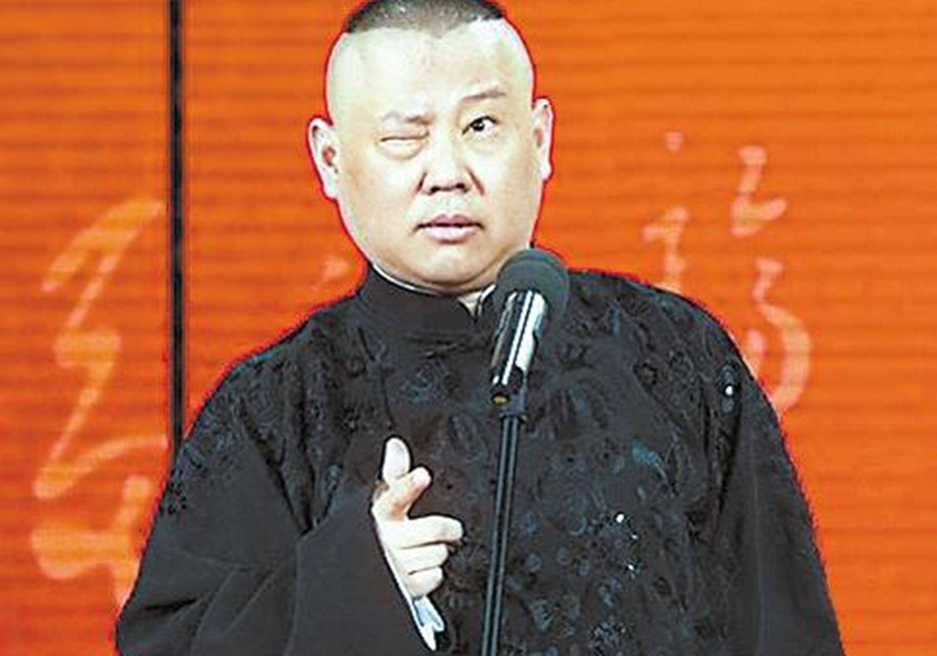 郭德纲：相声界的传奇一位让人拜倒的艺术巨匠